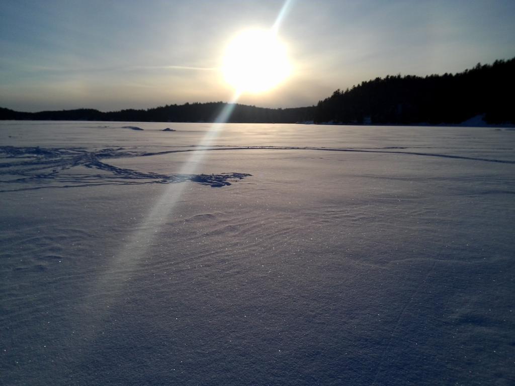 Little Hawk Resort & Marina Algonquin Highlands Buitenkant foto