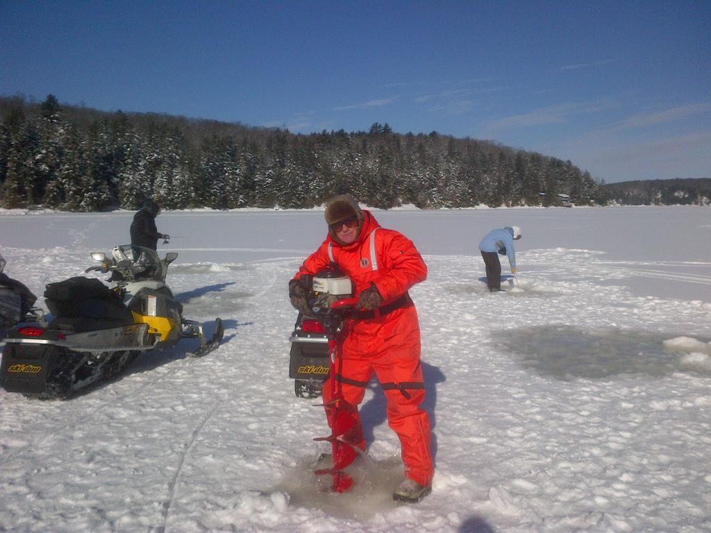 Little Hawk Resort & Marina Algonquin Highlands Buitenkant foto